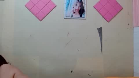 Snapshot of lovelypetitebigcock chatting on November 28, 7:00 am lovelypetitebigcock online show from November 28, 7:00 am