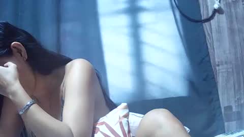 lovelypinay_69 online show from March 27, 9:10 am