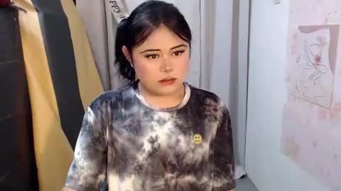 lovely online show from April 6, 1:47 am