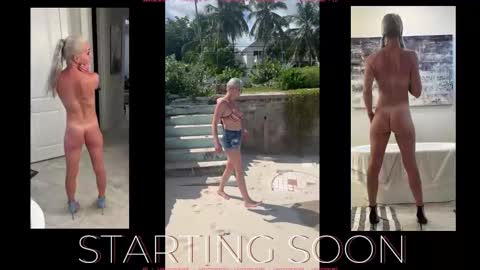 Snapshot of lovemoscarlett chatting on February 10, 3:27 pm Scarlett online show from February 10, 3:27 pm