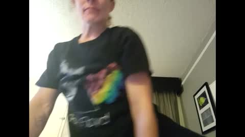 Snapshot of lovemymansstick chatting on September 21, 9:33 am lovemymansstick online show from September 21, 9:33 am