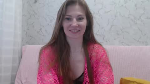 Snapshot of lovepeanutgirl chatting on January 27, 12:16 pm Mary Love online show from January 27, 12:16 pm