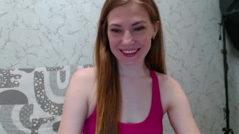 Snapshot of lovepeanutgirl chatting on September 9, 4:39 pm Mary Love online show from September 9, 4:39 pm