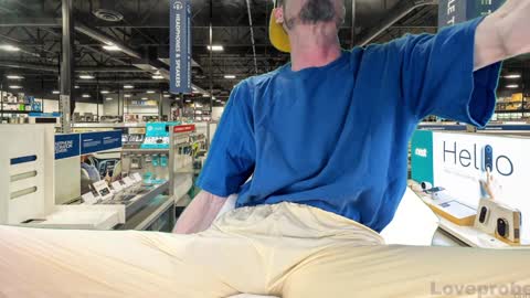 Snapshot of loveprobelive chatting on January 20, 5:59 am LoveProbe online show from January 20, 5:59 am