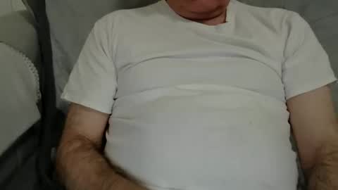 Snapshot of loveroflatinas1 chatting on November 3, 8:32 pm loveroflatinas1 online show from November 3, 8:32 pm