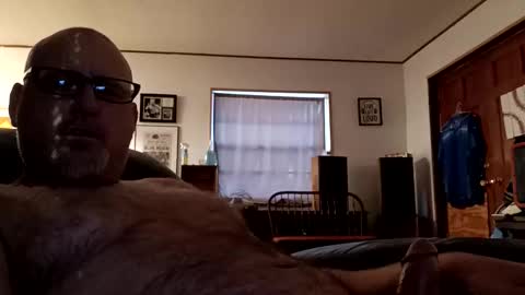 Snapshot of loverofmany chatting on February 5, 10:03 pm loverofmany online show from February 5, 10:03 pm