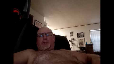 Snapshot of loverofmany chatting on May 17, 4:36 pm loverofmany online show from May 17, 4:36 pm
