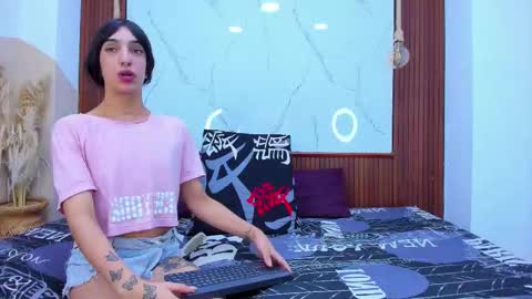 sofia and bryan online show from March 12, 2:50 am