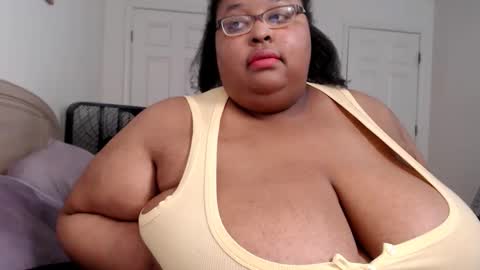 Alyson online show from February 13, 1:01 am