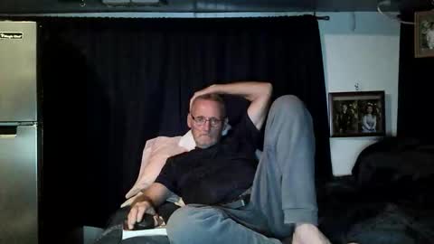 Snapshot of lovesex6565 chatting on September 26, 12:36 am just here to have fun and cum online show from September 26, 12:36 am