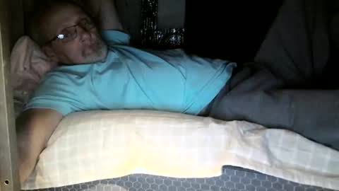 just here to have fun and cum online show from May 3, 12:49 am