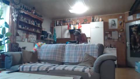 aaron online show from February 1, 10:14 am