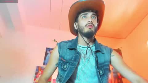 Snapshot of lovexjuxn77 chatting on January 12, 7:19 pm lovexjuxn77 online show from January 12, 7:19 pm