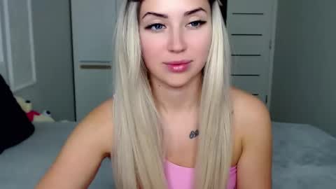 Rosie  online show from March 4, 1:06 pm