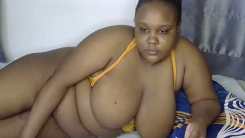 Snapshot of loveytiana chatting on May 11, 11:05 am loveytiana online show from May 11, 11:05 am