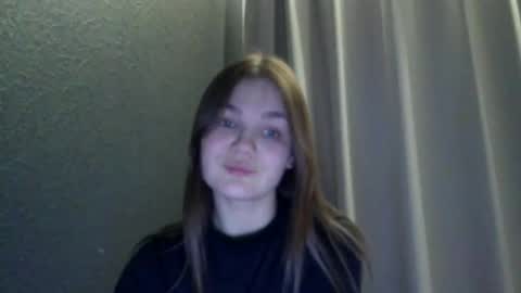 Snapshot of loviesimone chatting on November 5, 8:42 pm loviesimone online show from November 5, 8:42 pm