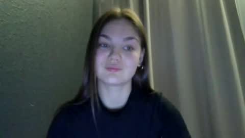 Snapshot of loviesimone chatting on November 8, 8:51 pm loviesimone online show from November 8, 8:51 pm