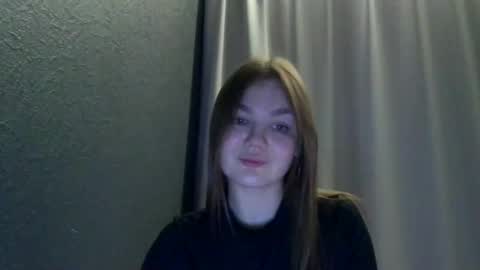 Snapshot of loviesimone chatting on November 16, 8:36 pm loviesimone online show from November 16, 8:36 pm