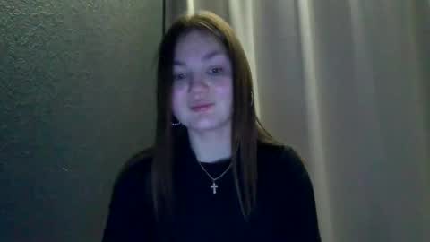 Snapshot of loviesimone chatting on December 17, 10:38 pm loviesimone online show from December 17, 10:38 pm
