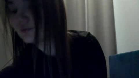 Snapshot of loviesimone chatting on February 11, 8:36 pm loviesimone online show from February 11, 8:36 pm