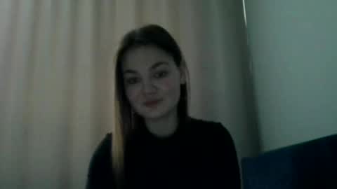 Snapshot of loviesimone chatting on February 19, 9:38 am loviesimone online show from February 19, 9:38 am