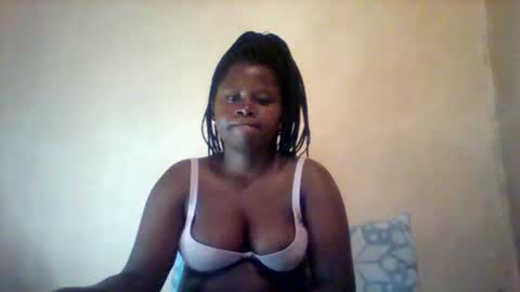 Snapshot of loviett chatting on April 16, 6:41 pm loviett online show from April 16, 6:41 pm