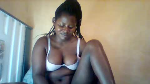 Snapshot of loviett chatting on April 18, 11:38 pm loviett online show from April 18, 11:38 pm