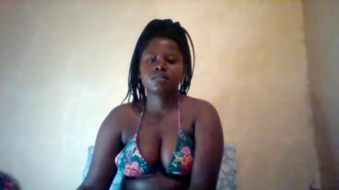 Snapshot of loviett chatting on April 30, 7:14 am loviett online show from April 30, 7:14 am
