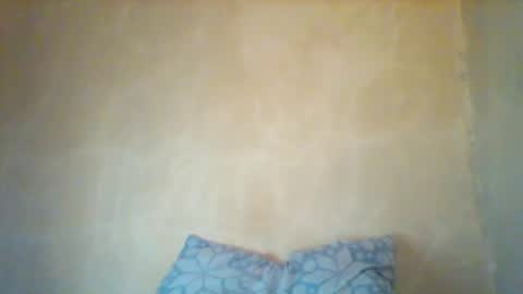 Snapshot of loviett chatting on May 1, 1:26 pm loviett online show from May 1, 1:26 pm