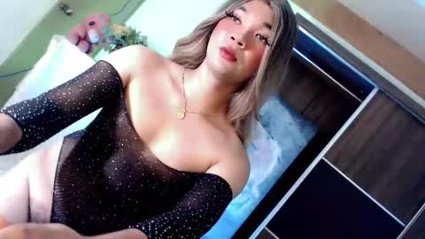 Lovingmonaru969 online show from November 21, 4:05 pm