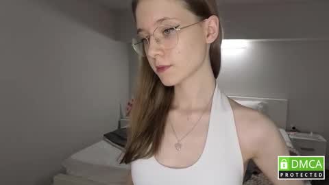 Snapshot of lowress chatting on November 4, 7:24 pm Karmell online show from November 4, 7:24 pm