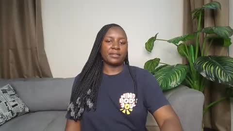 loyalcutie online show from March 14, 4:51 am