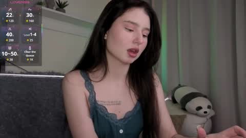 Snapshot of lua__19 chatting on May 3, 8:59 pm Lua online show from May 3, 8:59 pm