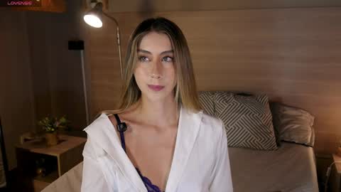 Snapshot of lua_ferch_ chatting on May 20, 12:44 pm ---Goys incredible photographs online show from May 20, 12:44 pm