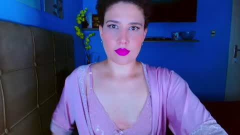 Snapshot of luadonna chatting on July 28, 5:34 pm Lua online show from July 28, 5:34 pm