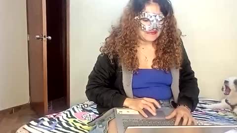 luana363 online show from September 22, 1:40 am