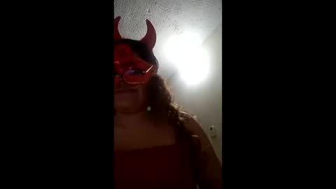 Snapshot of luana_winner chatting on February 4, 3:12 am luana_winner online show from February 4, 3:12 am