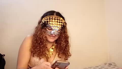 luanapowerful online show from October 13, 4:40 pm