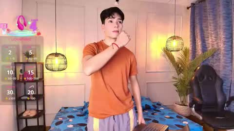 Snapshot of luandy_ chatting on January 8, 8:11 pm lUAN online show from January 8, 8:11 pm