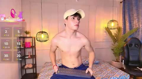 Snapshot of luandy_ chatting on January 11, 8:03 pm lUAN online show from January 11, 8:03 pm