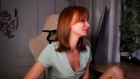 Snapshot of lubafox chatting on May 20, 7:20 pm Luba online show from May 20, 7:20 pm