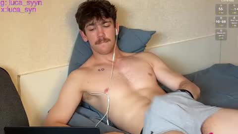 Snapshot of luca_syn chatting on June 17, 10:06 am Luca S online show from June 17, 10:06 am