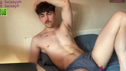 Snapshot of luca_syn chatting on July 26, 12:23 pm Luca S online show from July 26, 12:23 pm