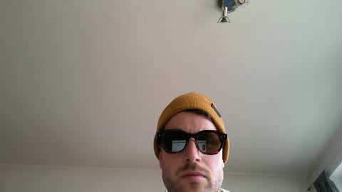 lucaaas301 online show from February 14, 2:36 pm