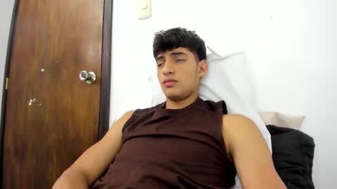 Snapshot of lucacosta19 chatting on February 25, 1:43 pm lucacosta19 online show from February 25, 1:43 pm