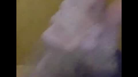 Snapshot of lucafava90 chatting on April 11, 2:43 pm lucafava90 online show from April 11, 2:43 pm