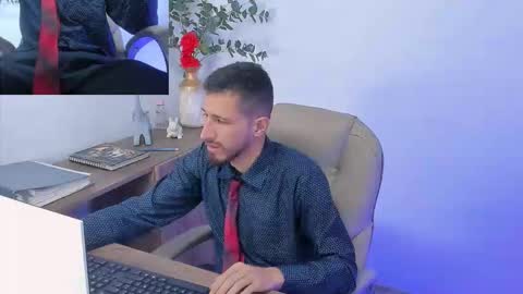 Snapshot of lucas4me chatting on March 2, 11:33 pm Lucas online show from March 2, 11:33 pm