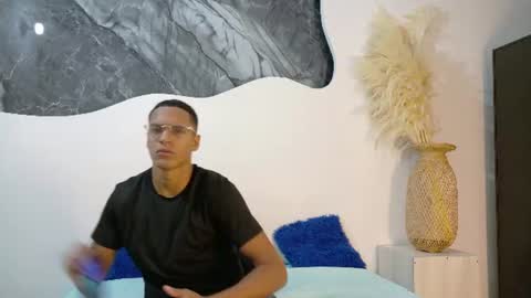 Snapshot of lucas837481 chatting on July 7, 9:35 am lucas837481 online show from July 7, 9:35 am