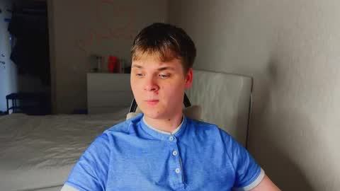 Lucas Gill online show from February 5, 7:57 am