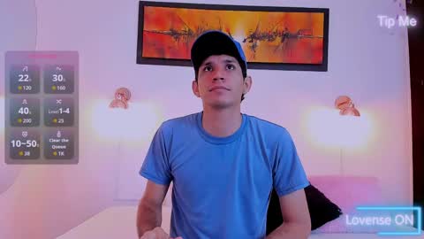 Snapshot of lucas_dream chatting on June 2, 11:45 am lucas_dream online show from June 2, 11:45 am